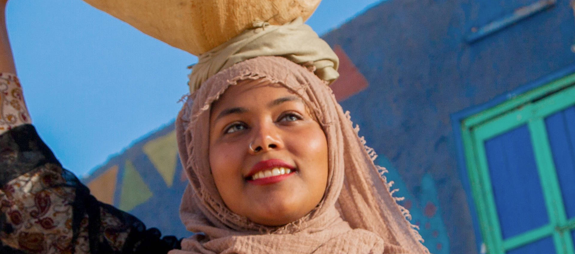 Reviews carousel image