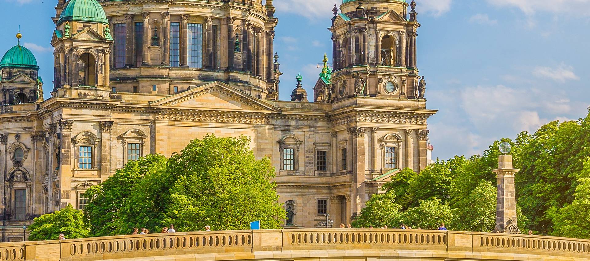 Reviews carousel image