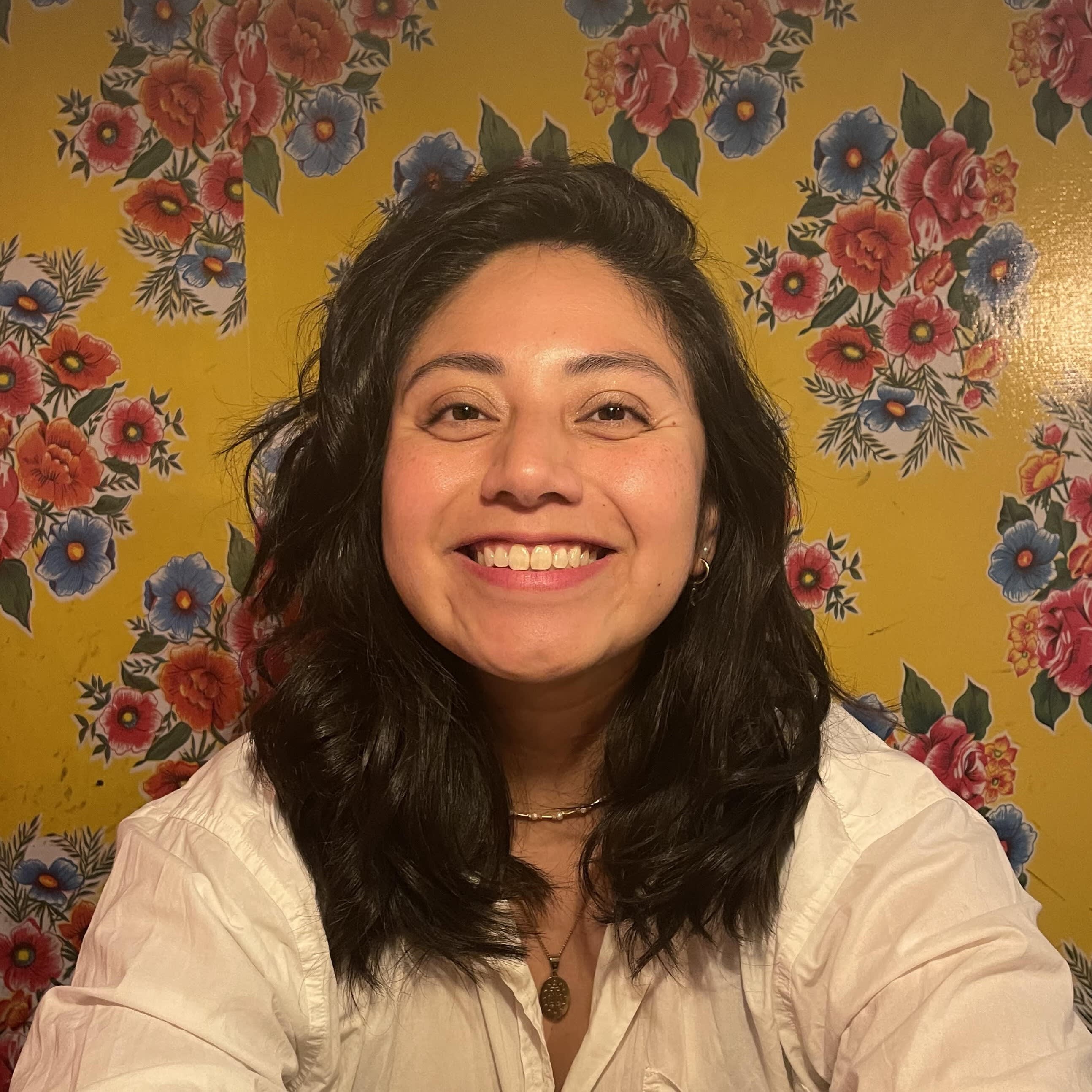 Samara Bustamante - Enchanting Travels