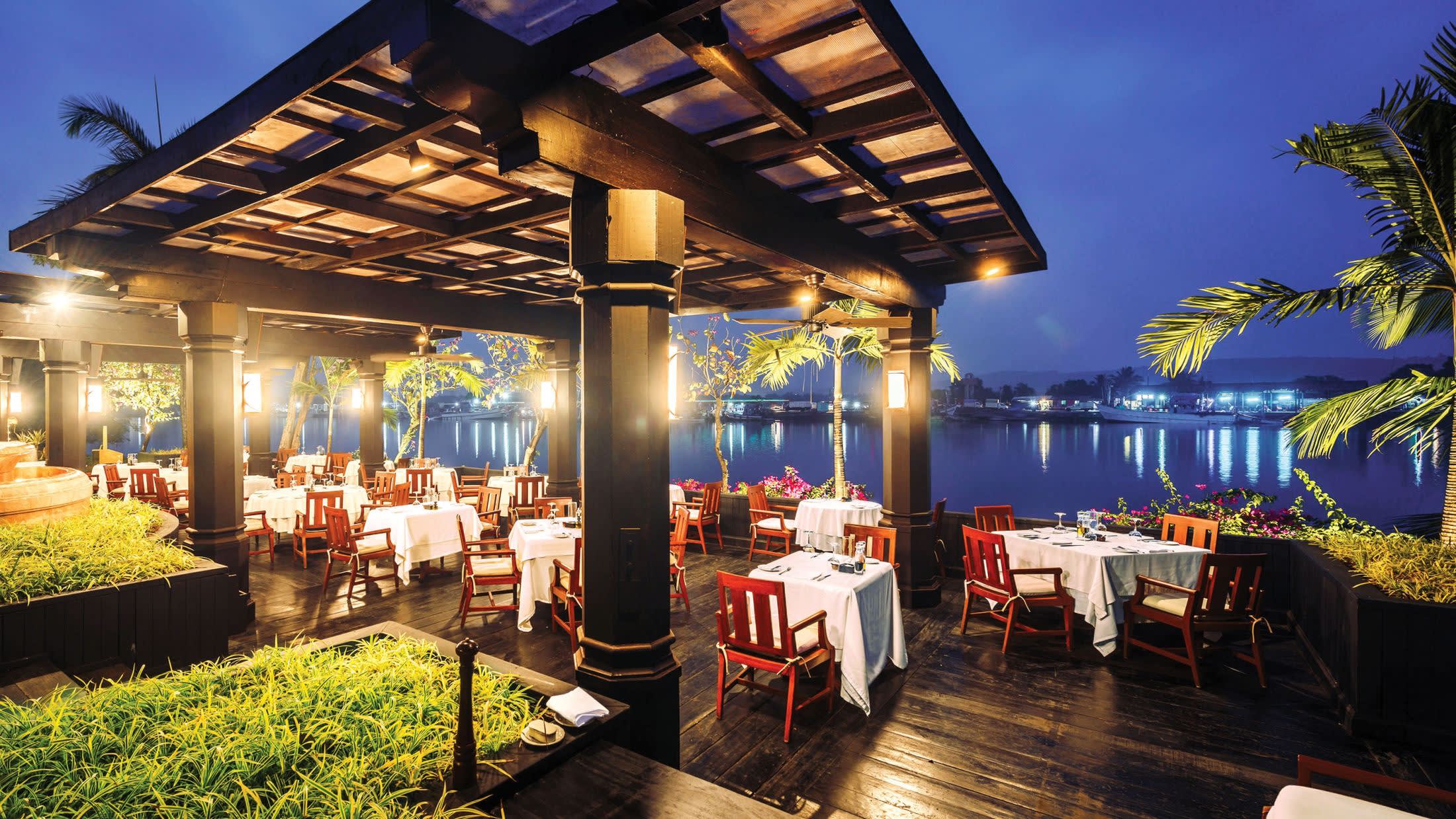 Riverside Restaurant