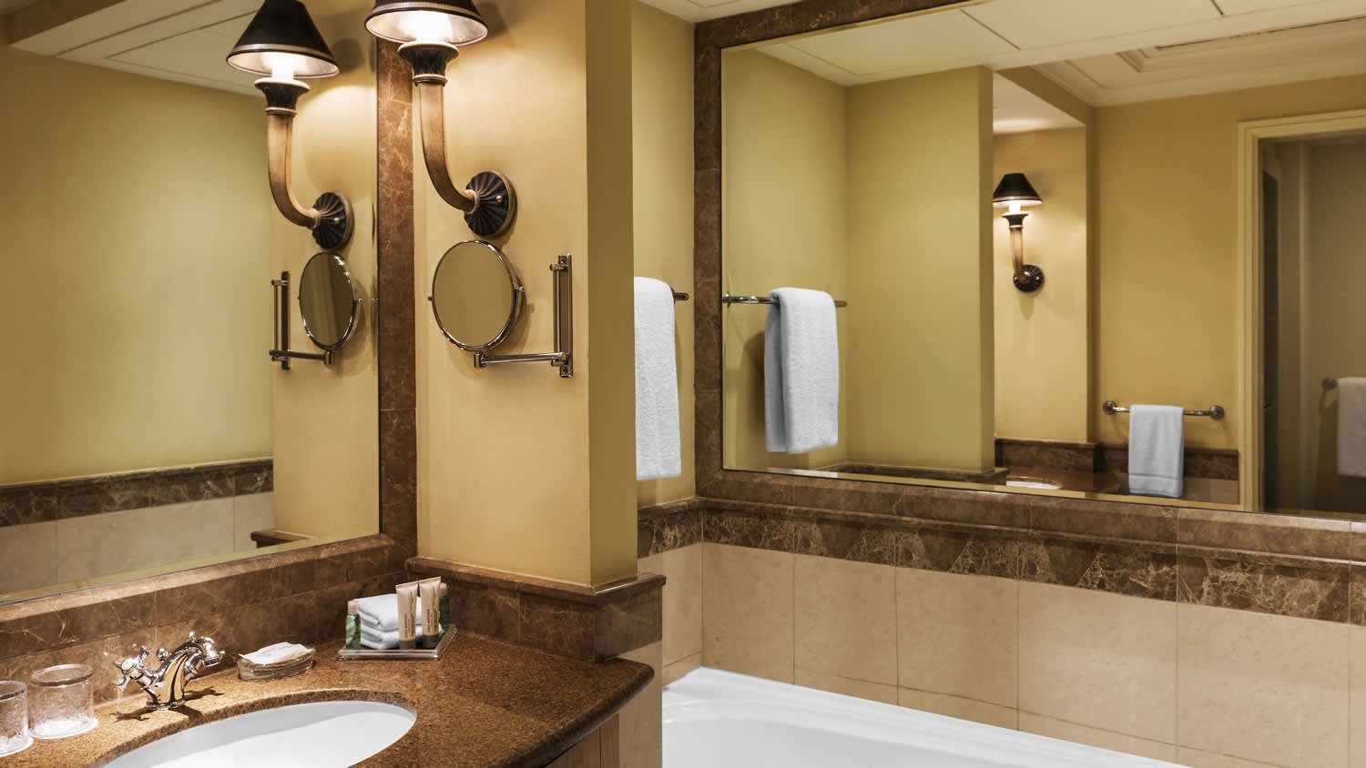 Le Royal Meridien Beach Resort and Spa