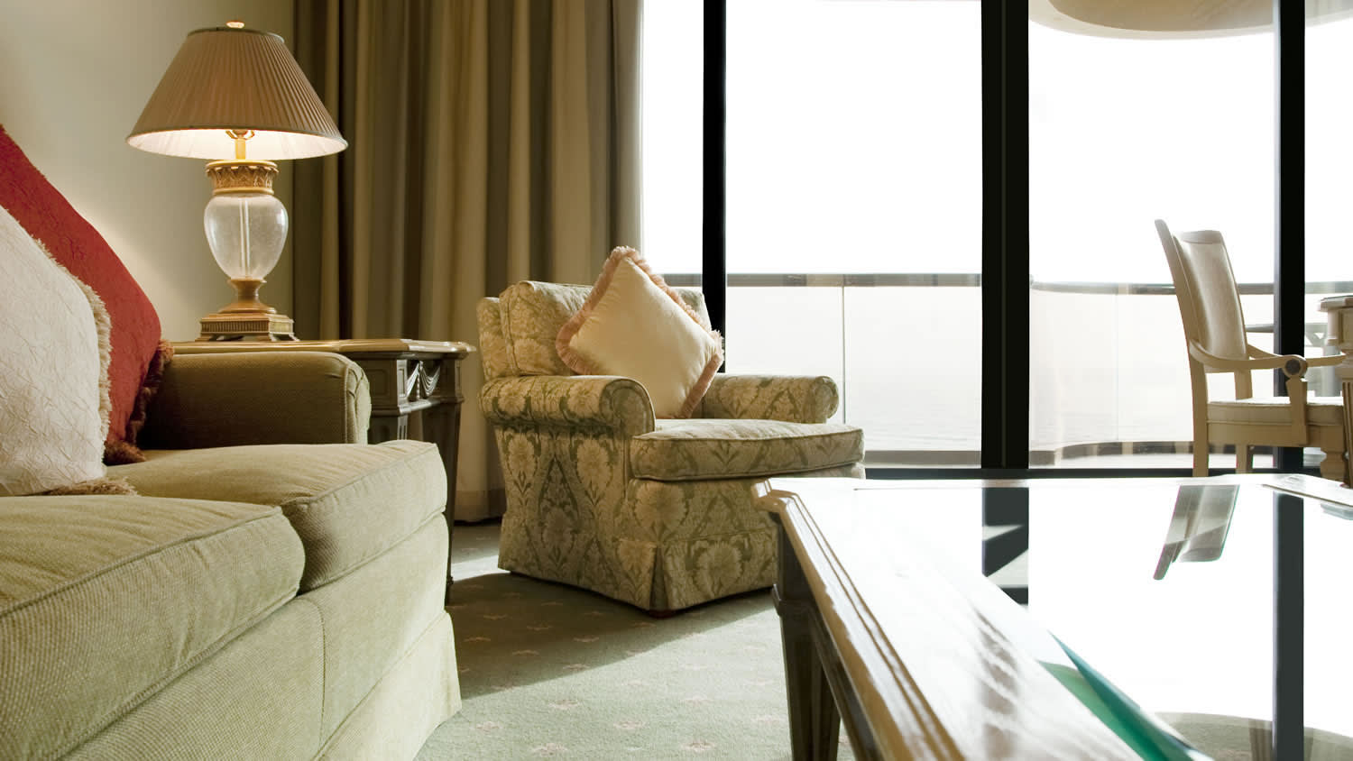 Royal Club Tower Suite