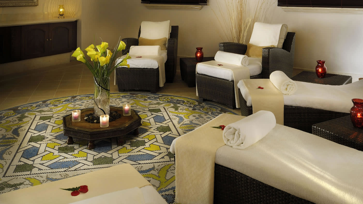 a bunch of furniture in a living room