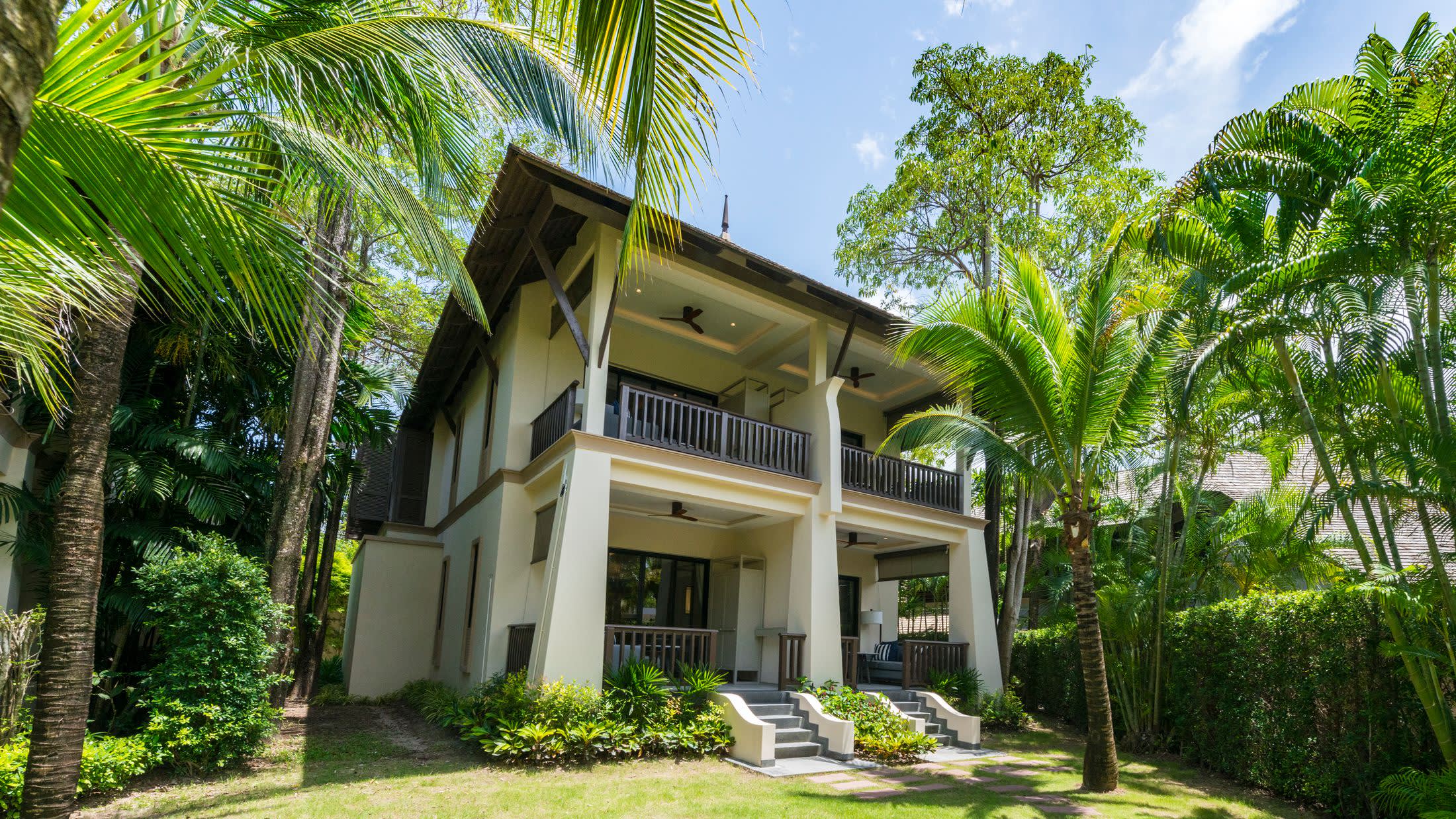 Grand Garden Pavilion
