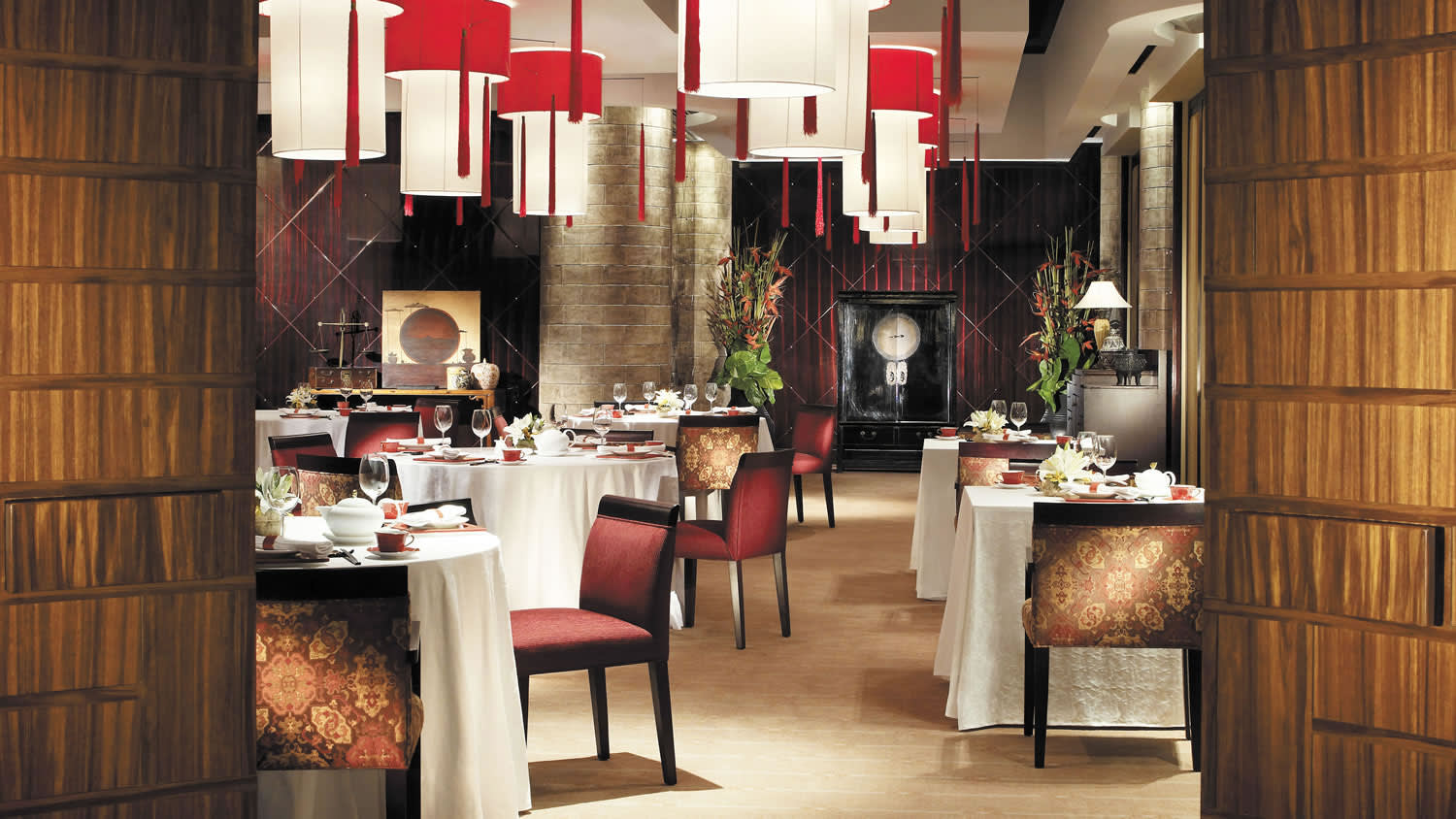 Shangri-La Hotel, Qaryat Al Beri