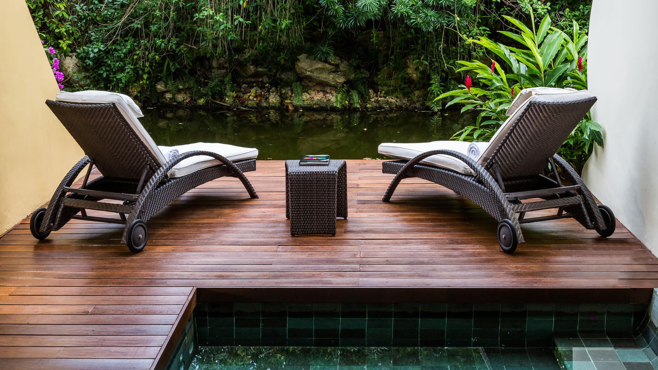 Zen Grand Pool Suite