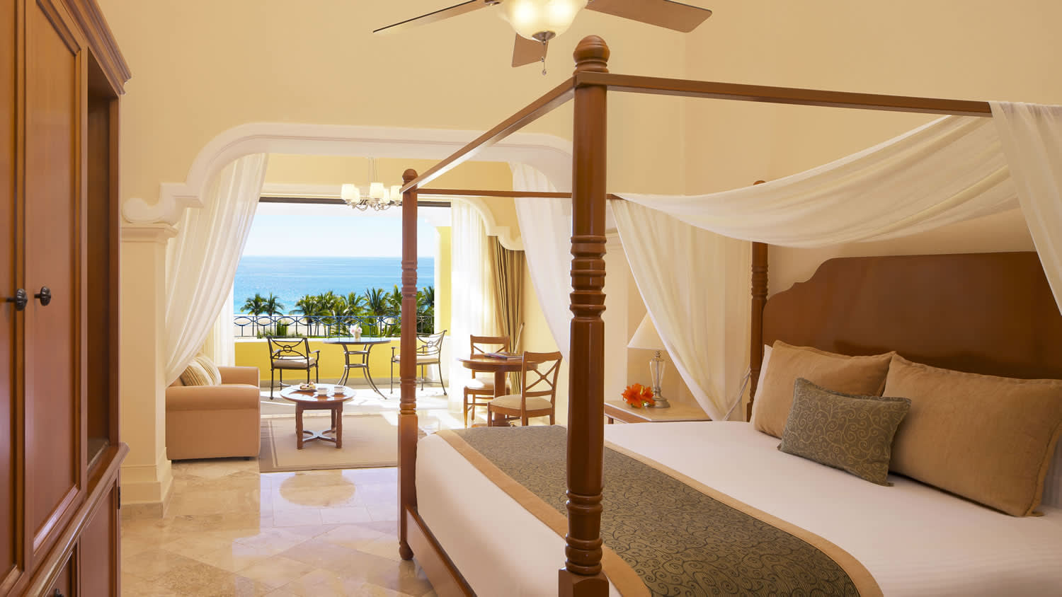 Dreams Los Cabos Suites Golf & Spa Resort