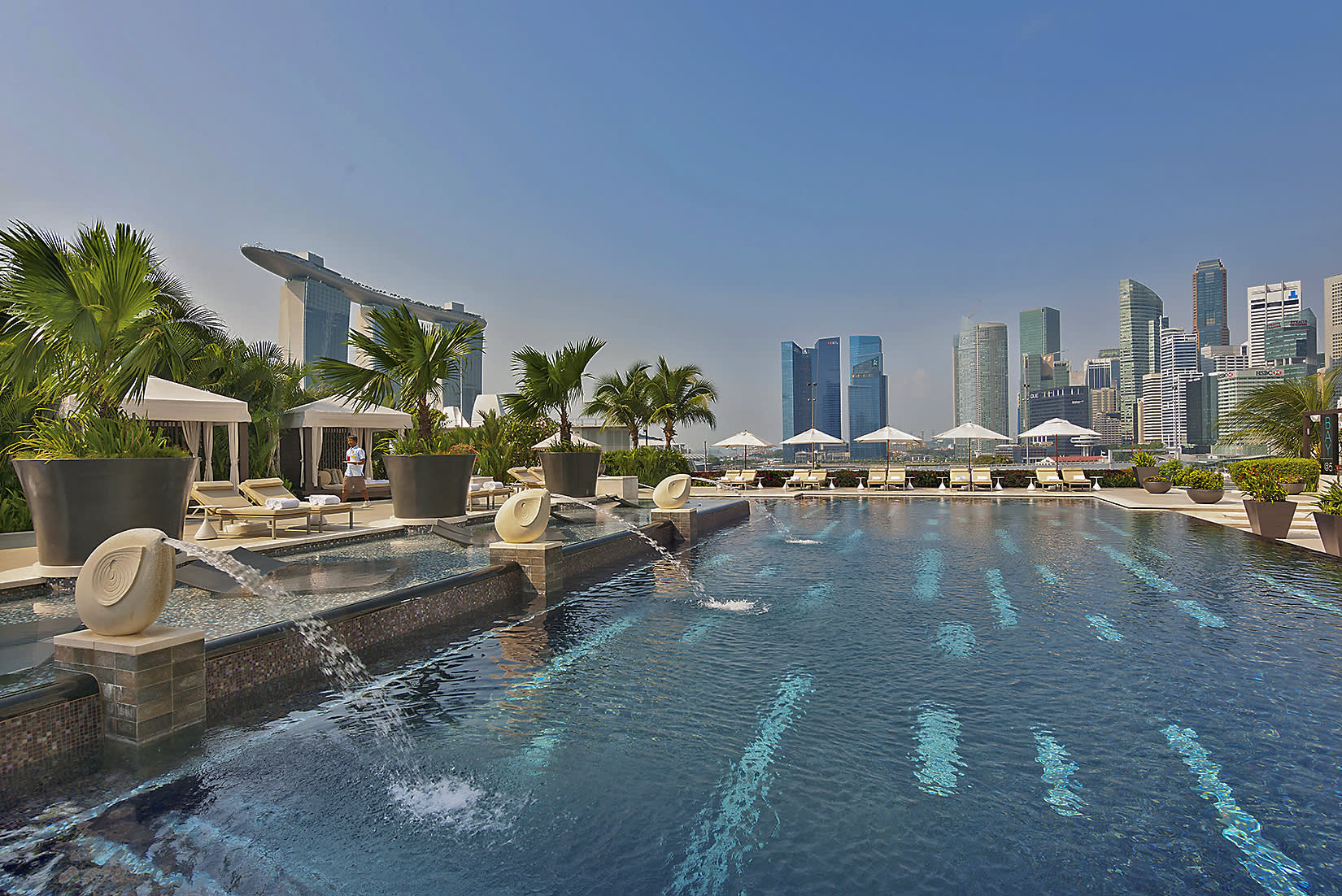 Top Luxury Hotels in Singapore