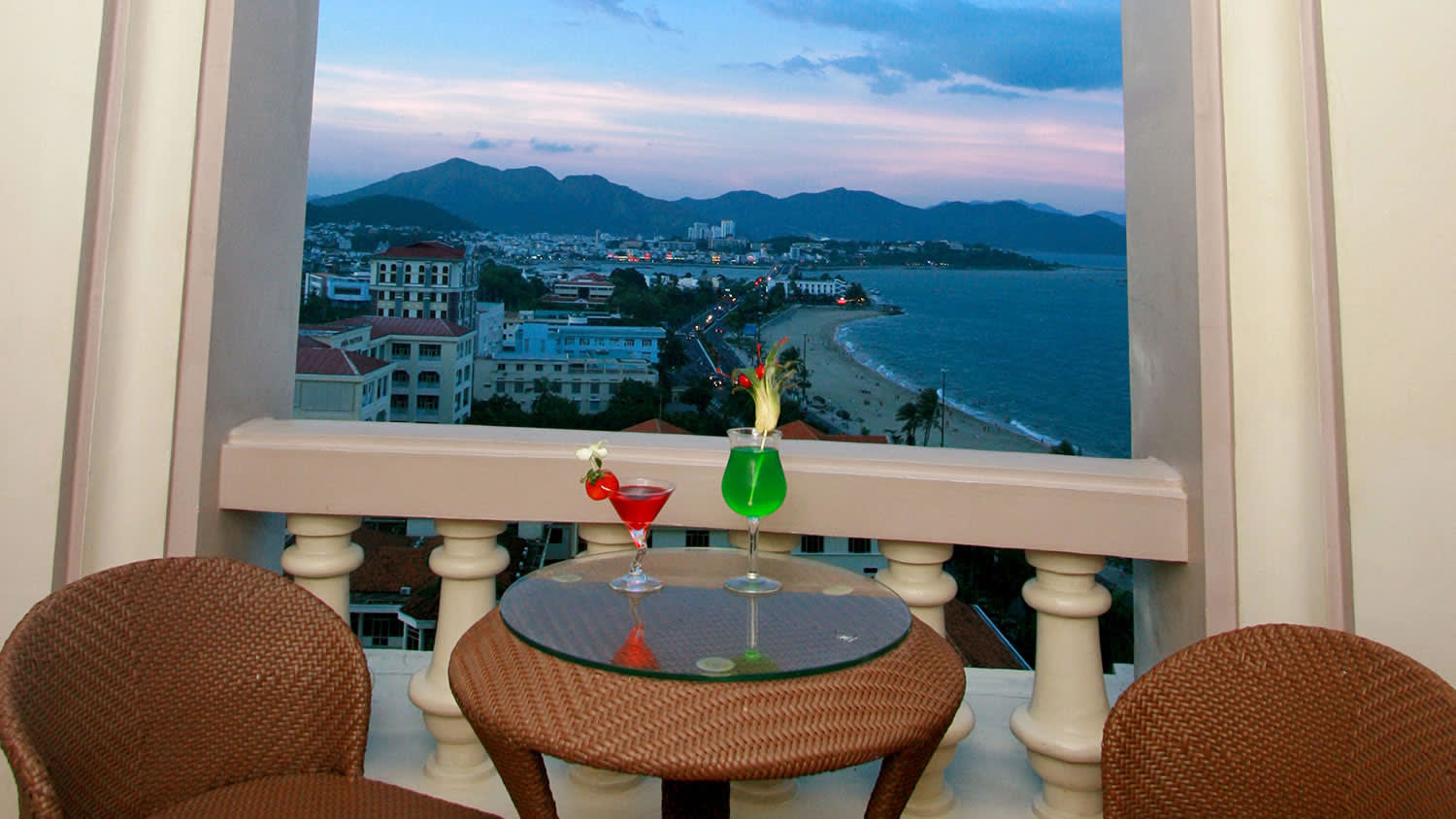 Sunrise Nha Trang Beach Hotel & Spa