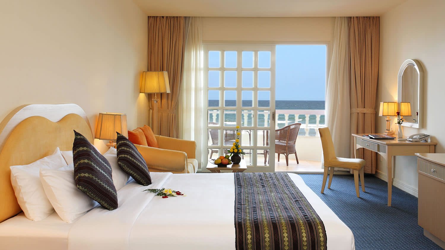 Sunrise Nha Trang Beach Hotel & Spa