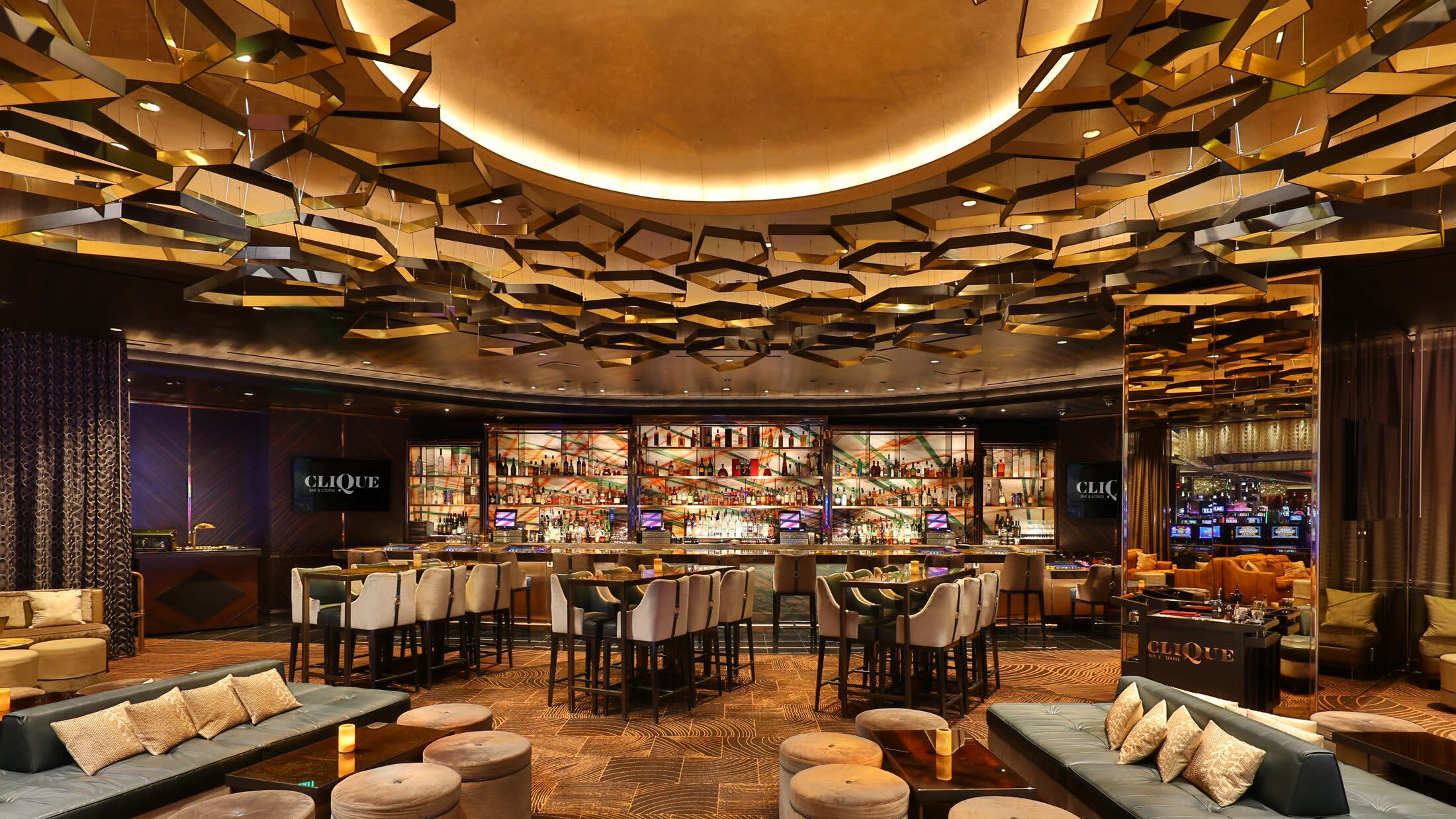 a room filled with furniture and a table in a restaurant