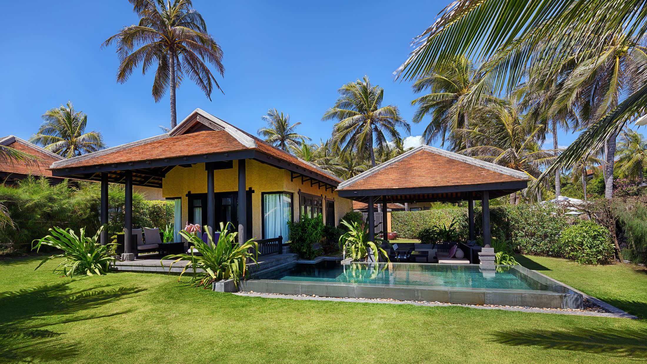 a large lawn in front of a house