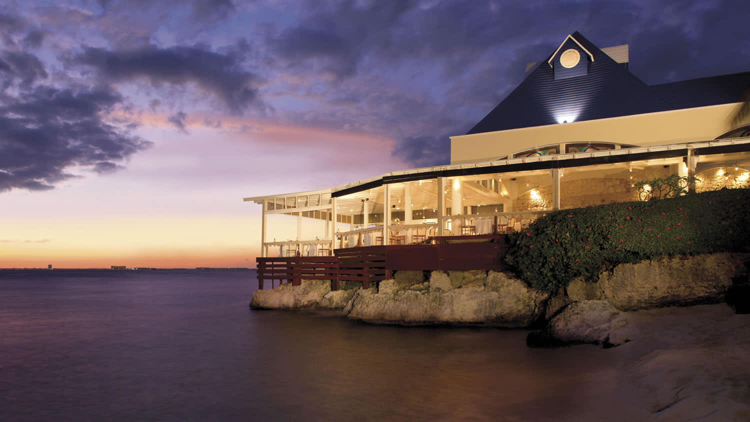 Zoëtry Villa Rolandi Isla Mujeres Cancun