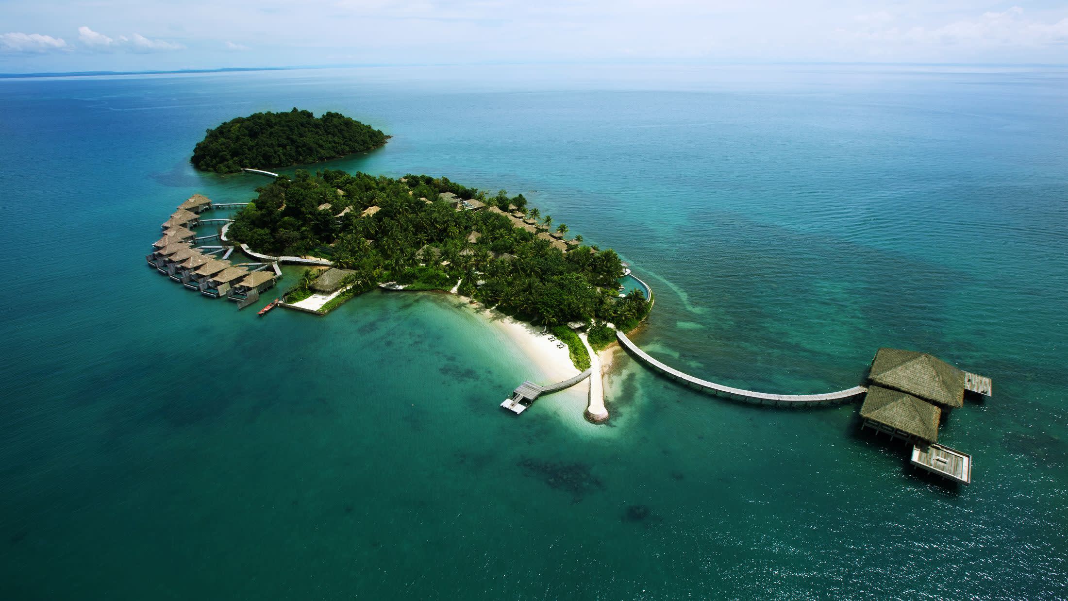 an island in the middle of a body of water