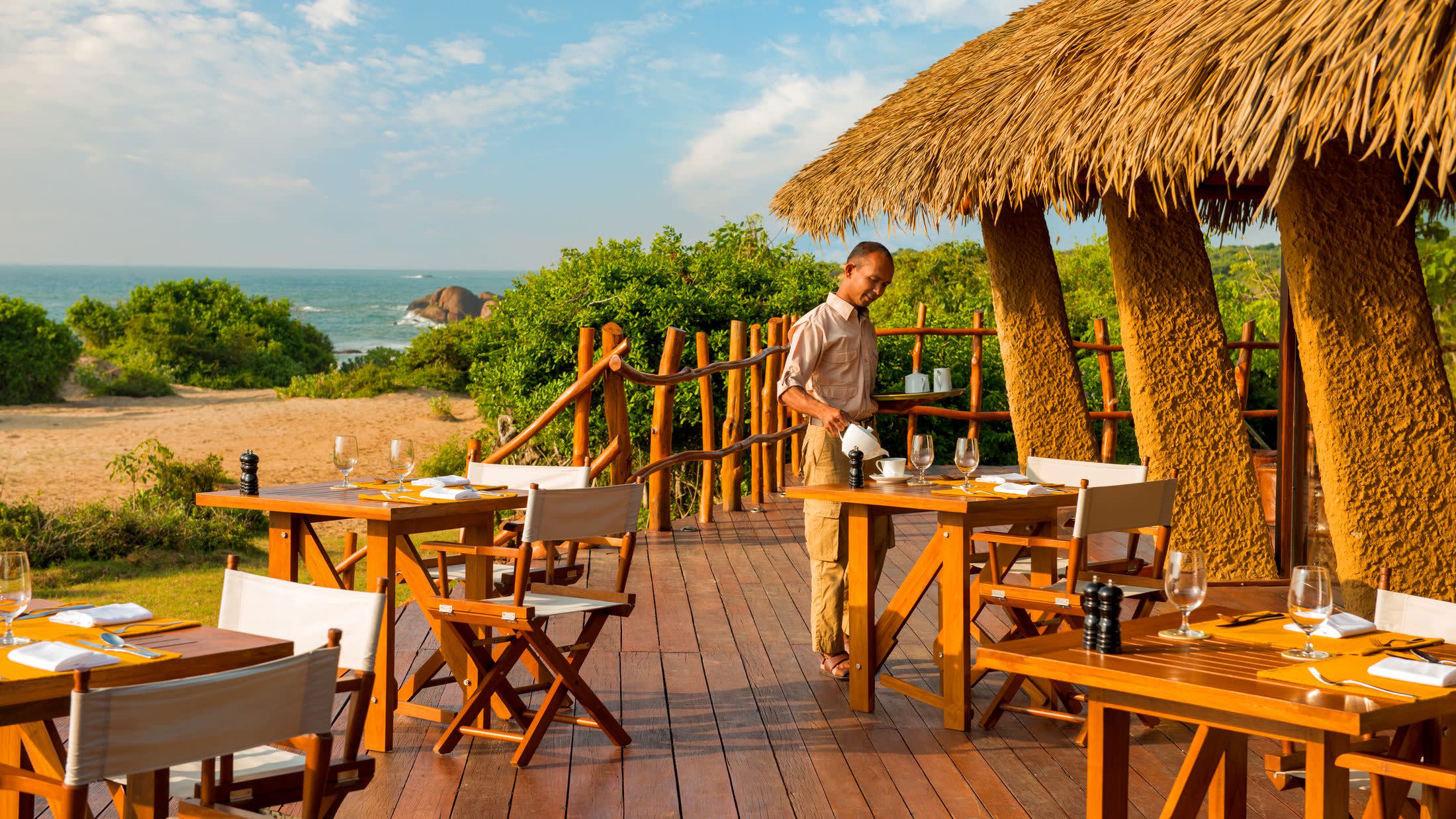 Restaurant, Chena Huts