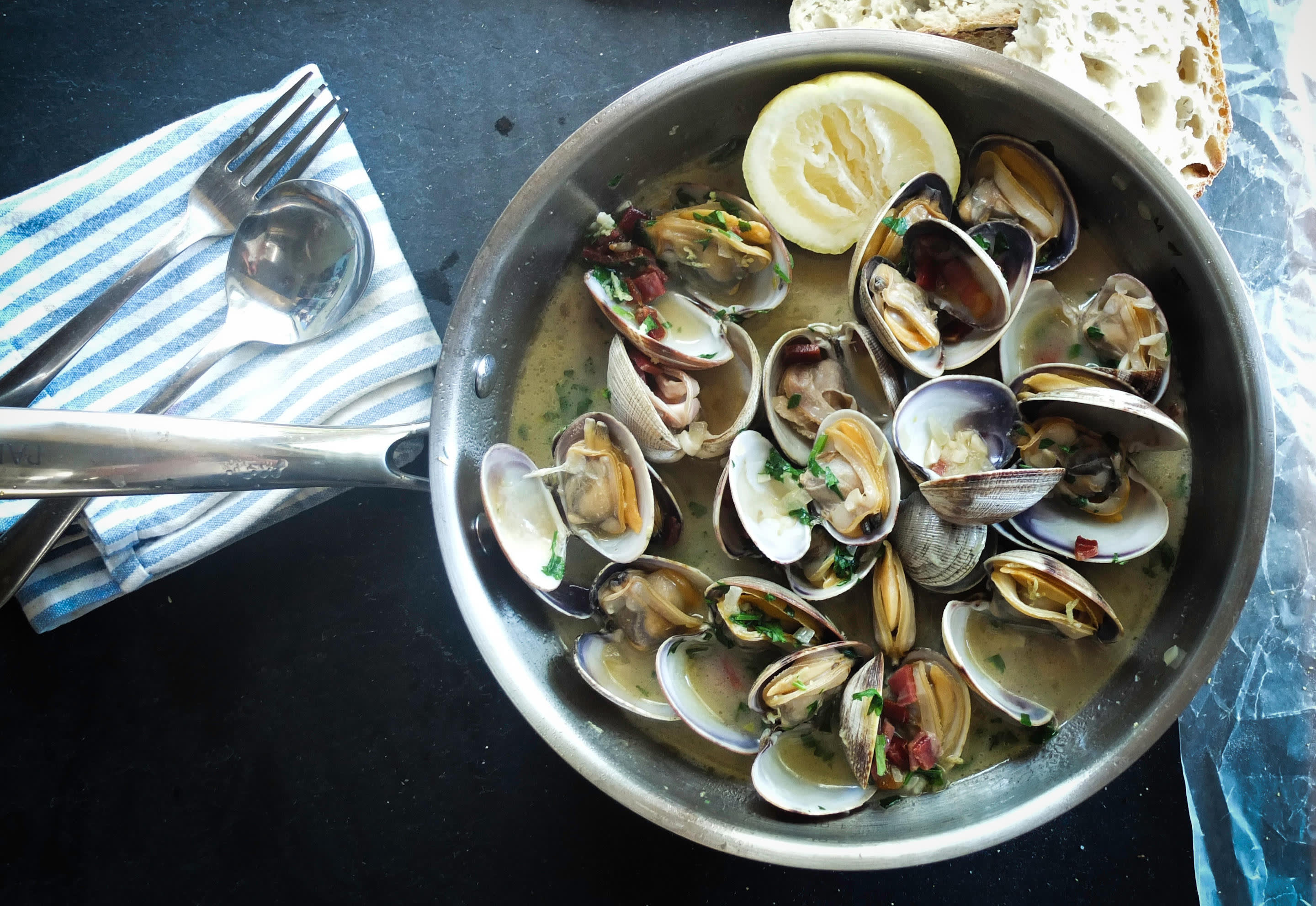 a bowl of food on a plate