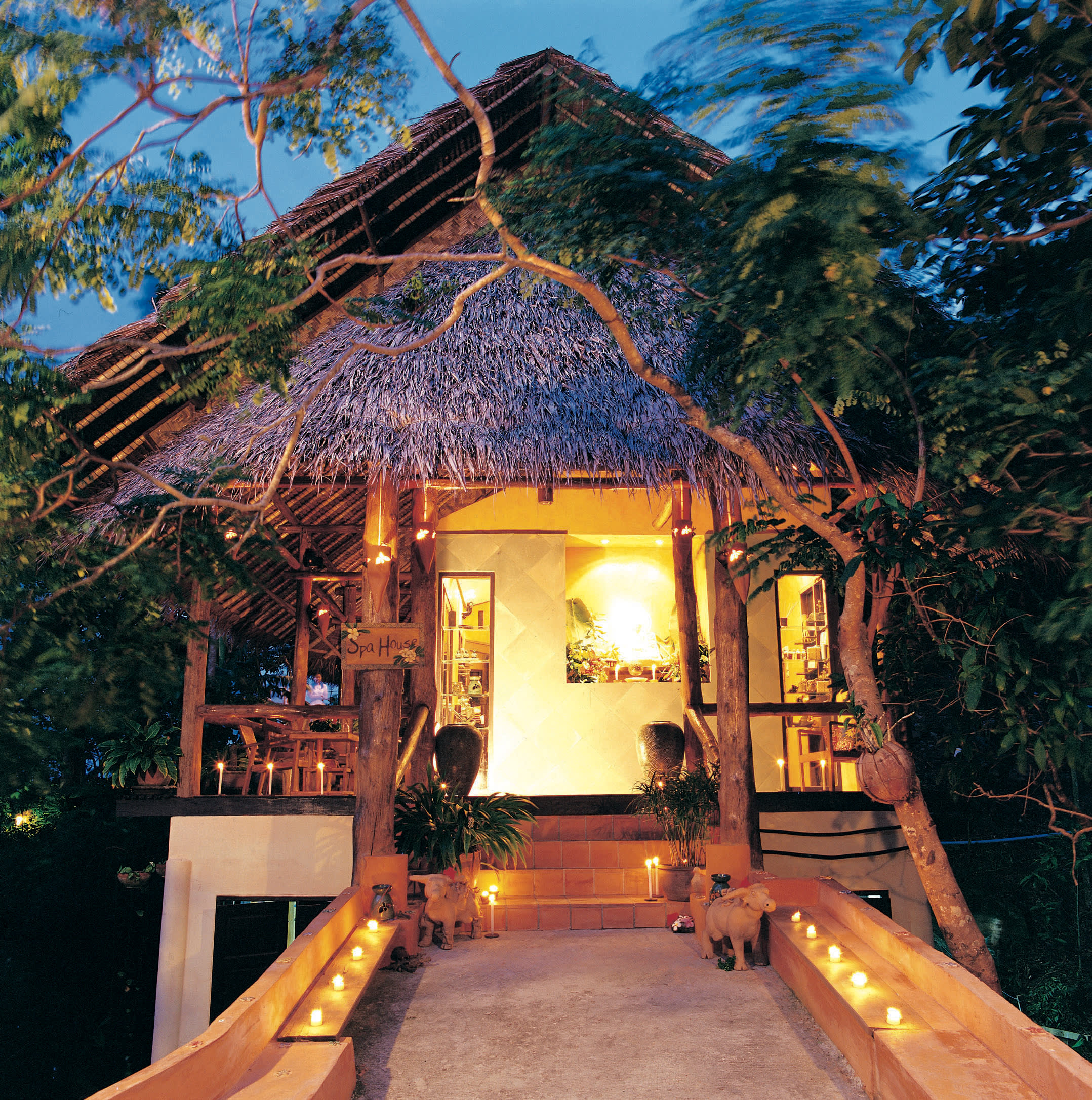 a bench in front of a building