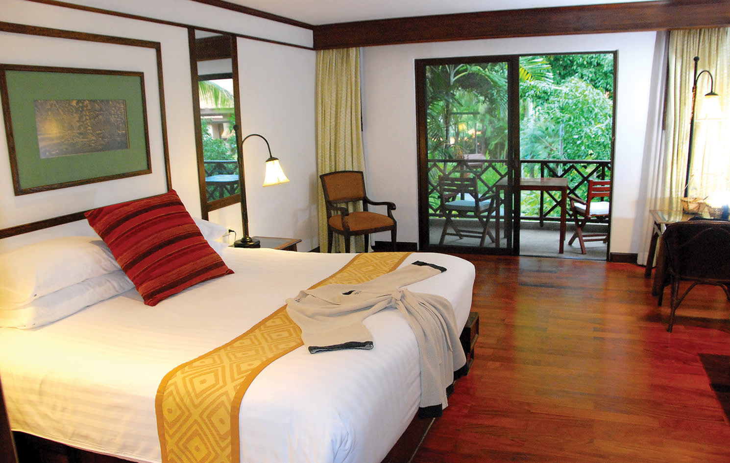 Deluxe garden view room