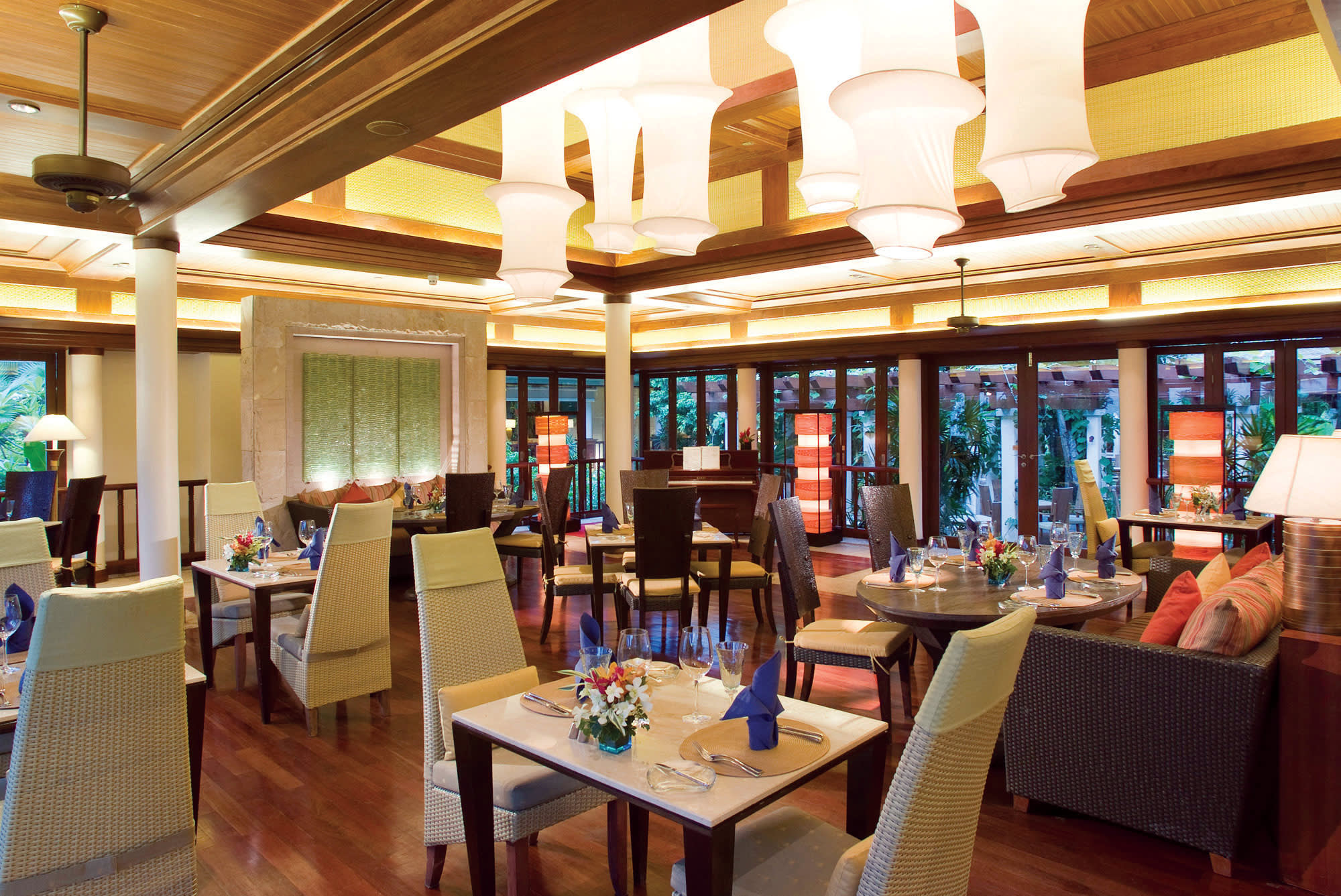 Lotus Court Restaurant