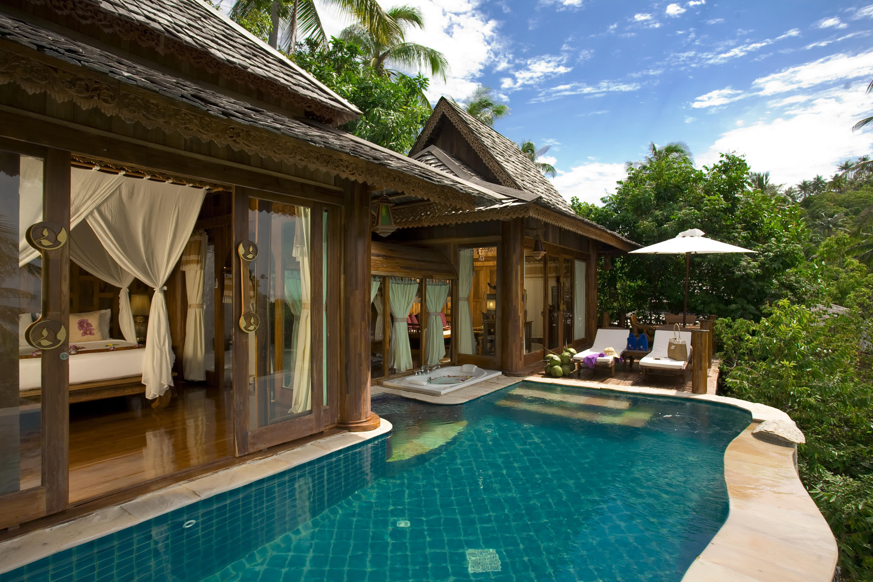 Sea View Pool Villa Suite