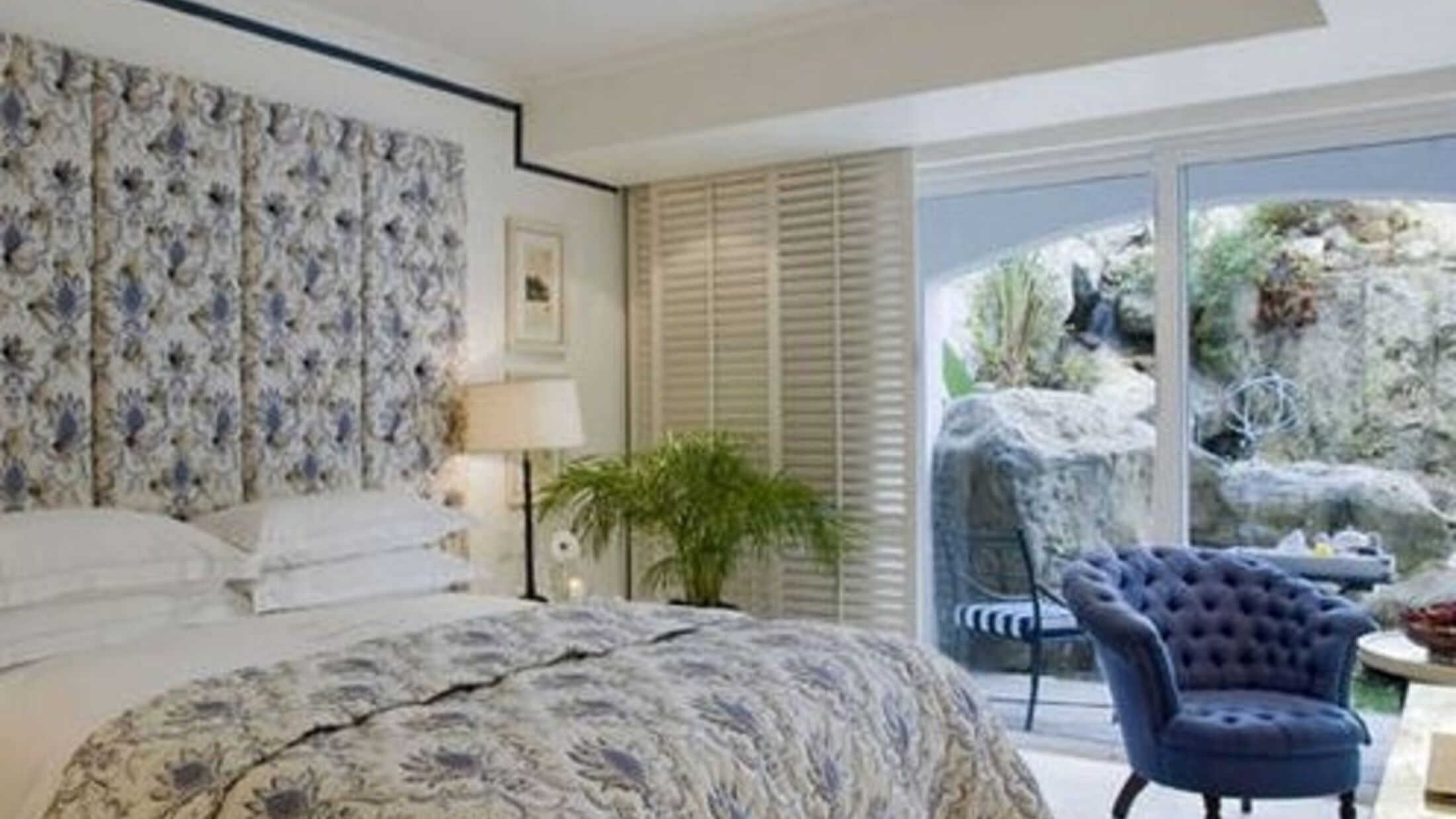 The Twelve Apostles Hotel & Spa