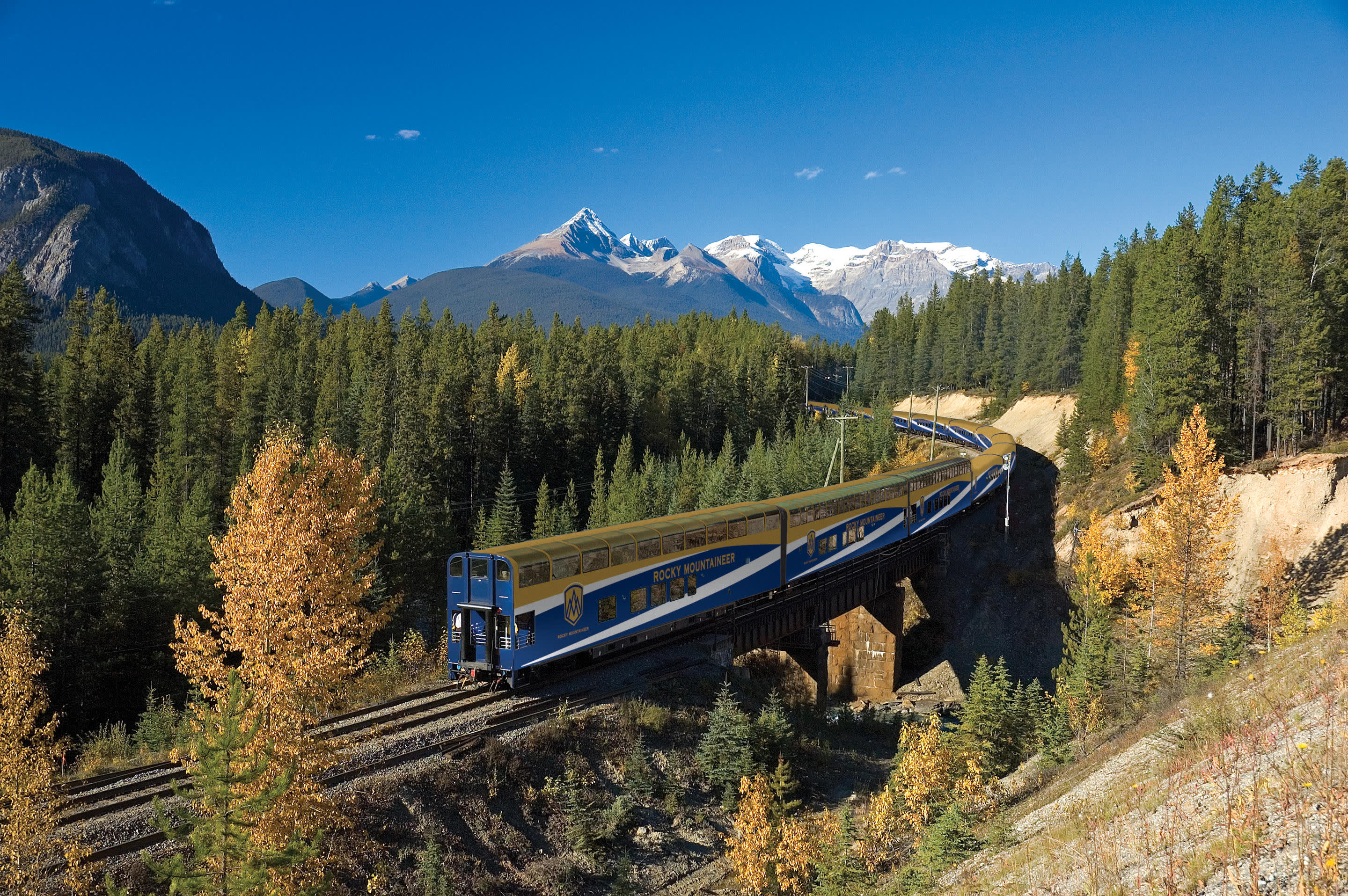 rocky mountain bus tours vancouver to calgary