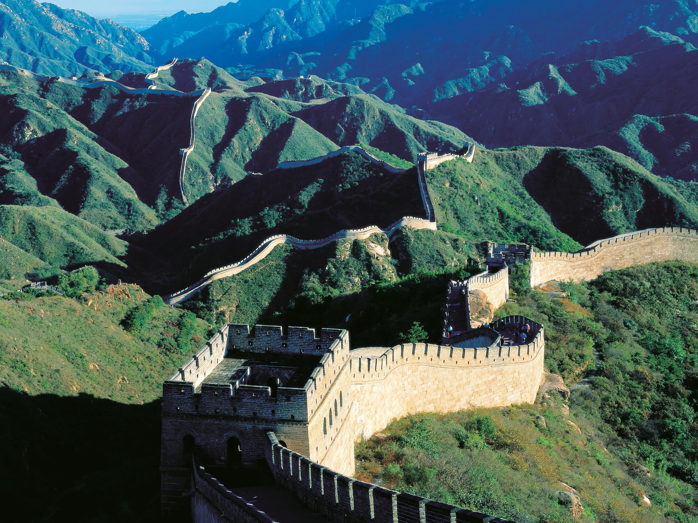 a view of a mountain