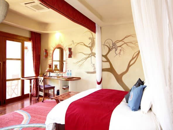 Amboseli Serena Safari Lodge