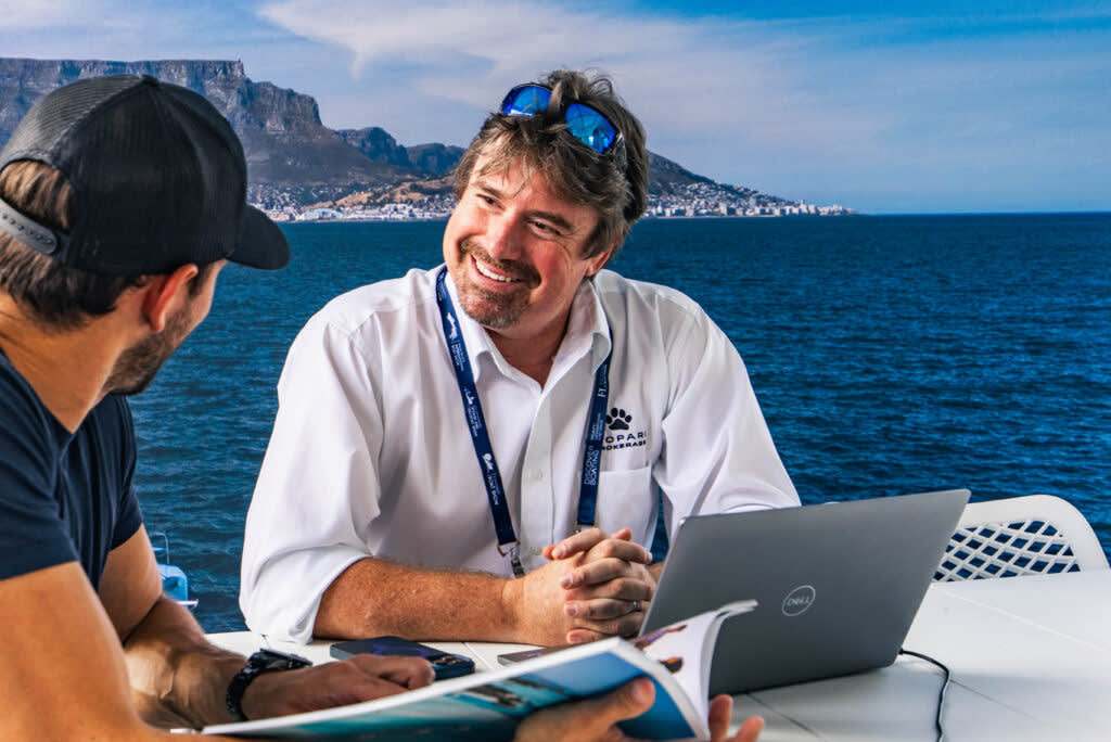 Leopard Brokerage agent