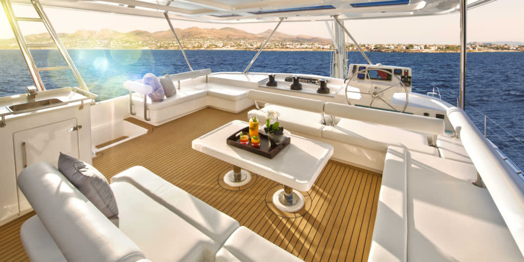 Yacht
