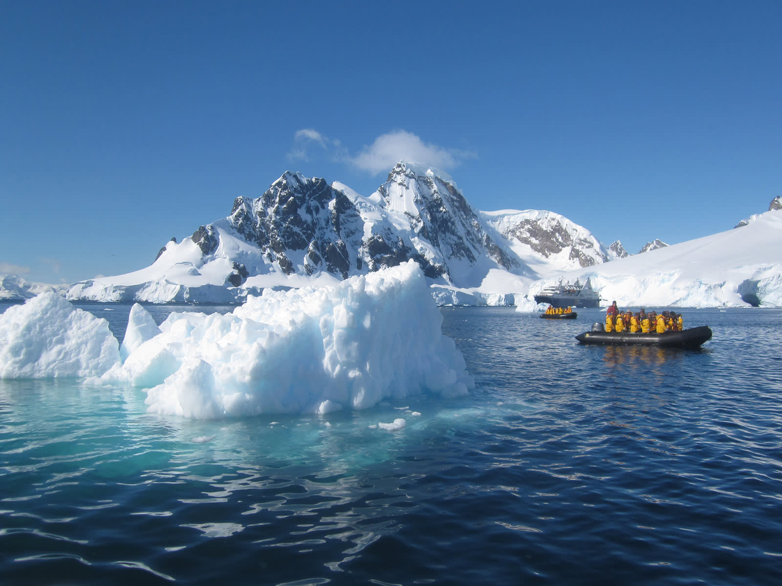 Antarctic Express: Sail South, Fly North