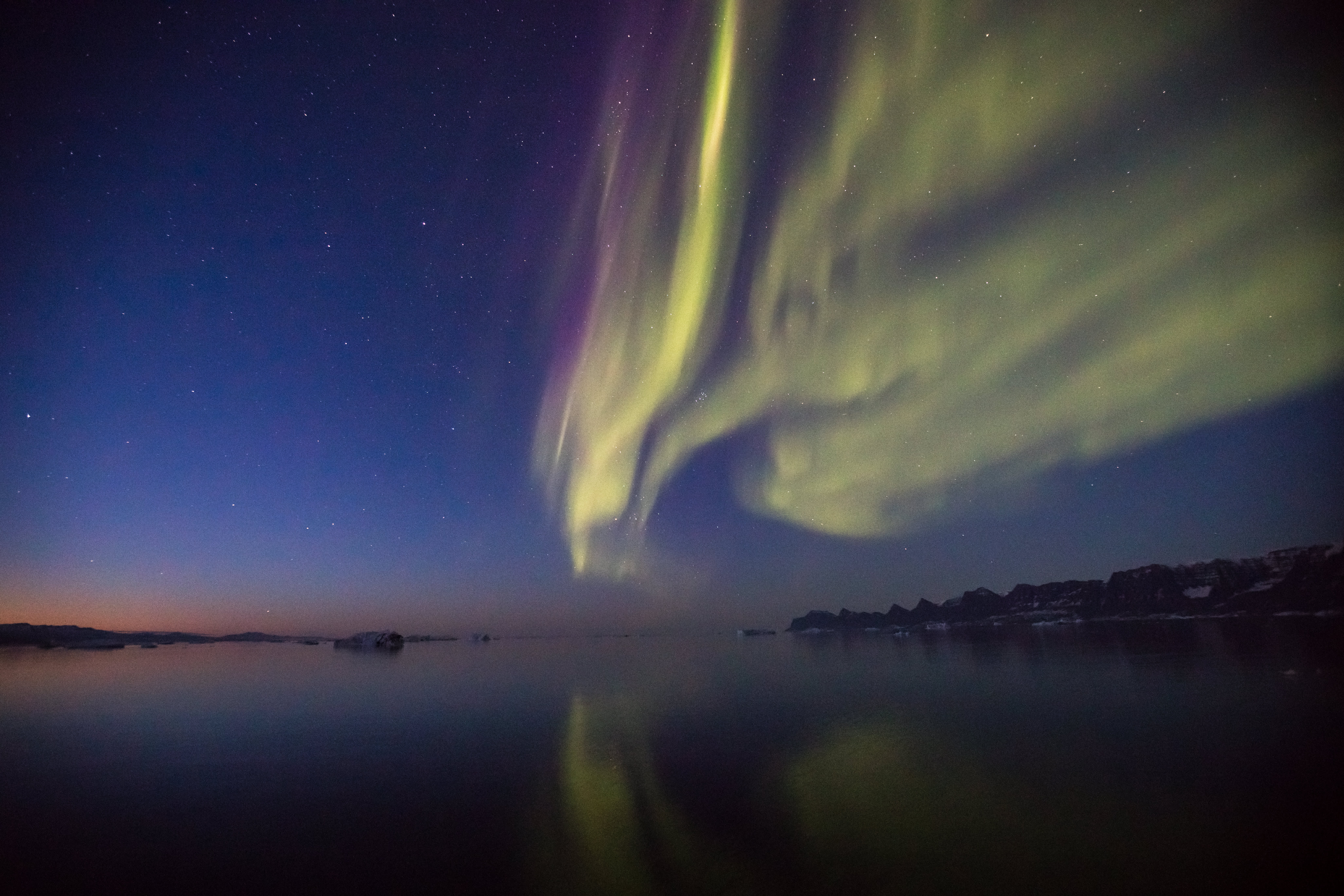 Northern Lights Cruise | Quark Expeditions Arctic Adventure