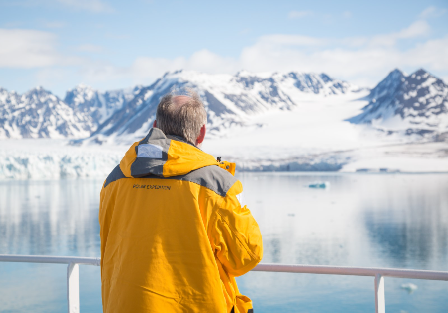 Lilliehöök Glacier on an Arctic Voyage | Quark Expeditions