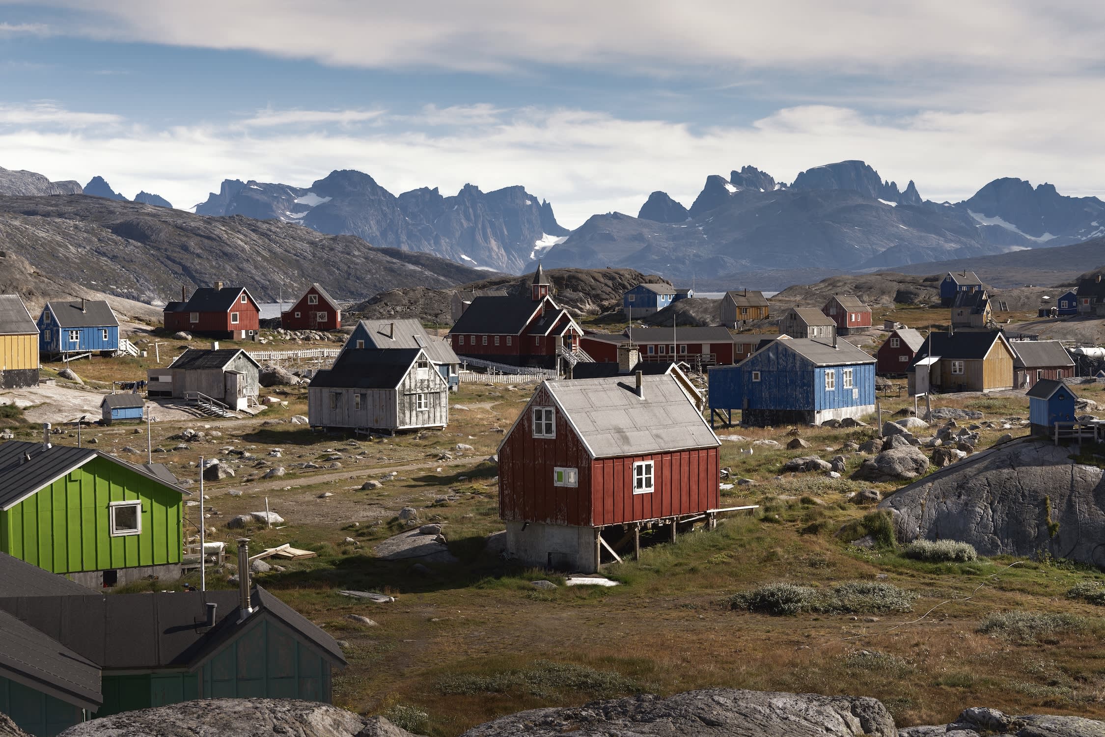 Southeast to West Greenland:Glaciers, Fjords and Viking History