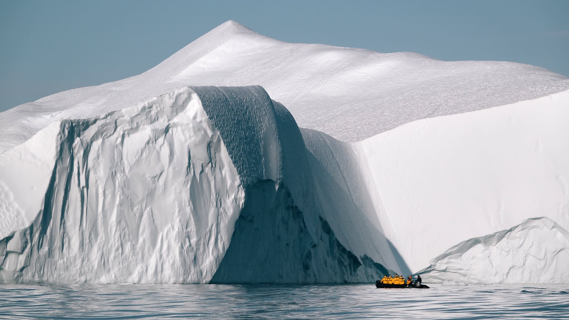 Southeast to West Greenland:Glaciers, Fjords and Viking History