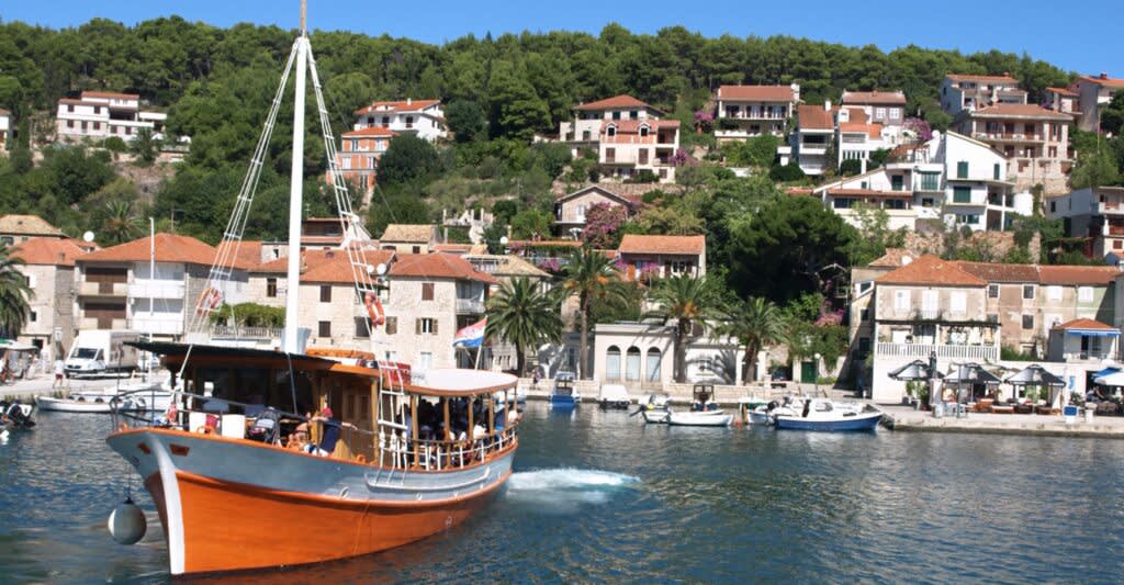 hvar