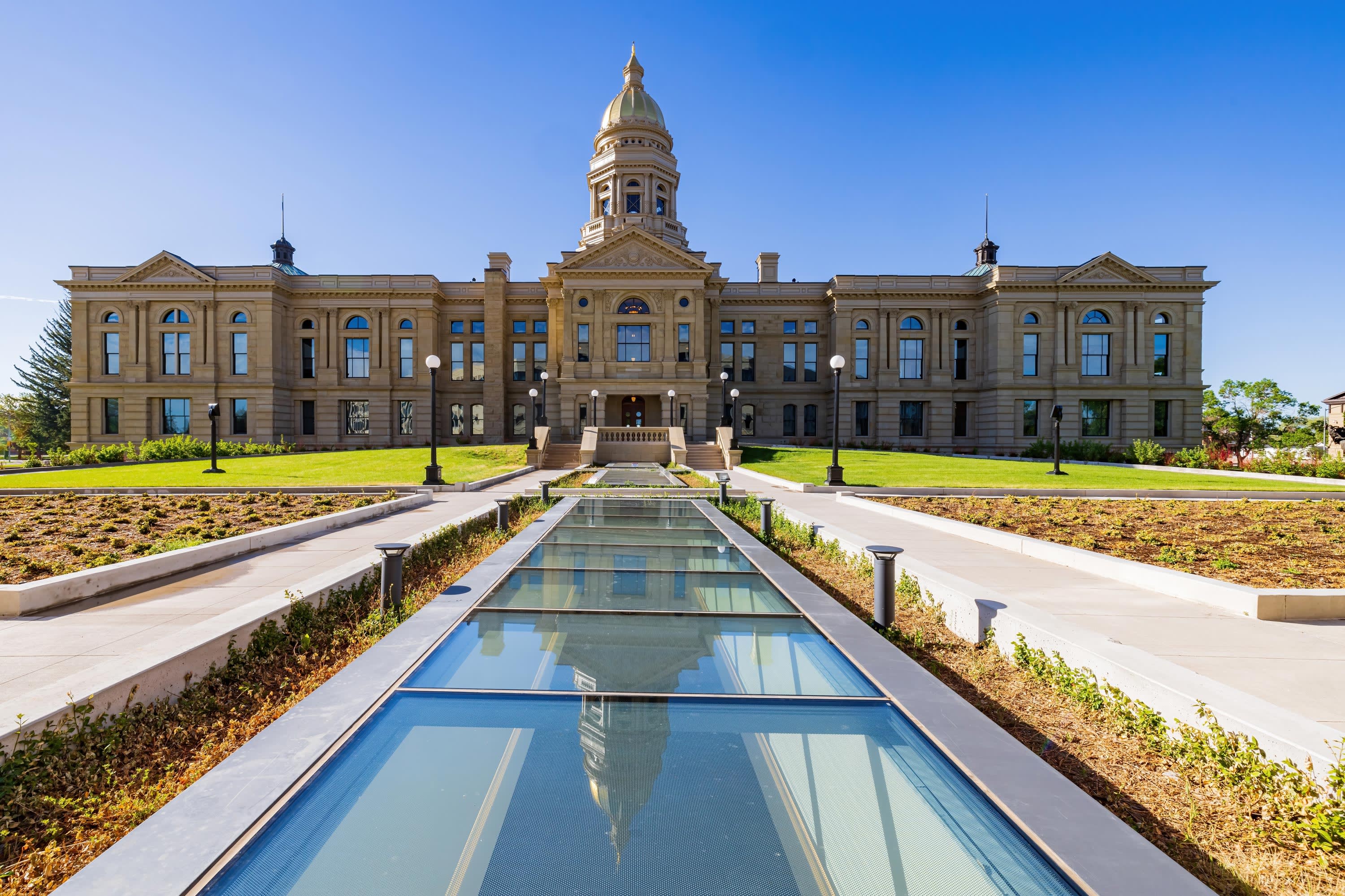 Rocky Mountains & Black Hills National Parks Tour