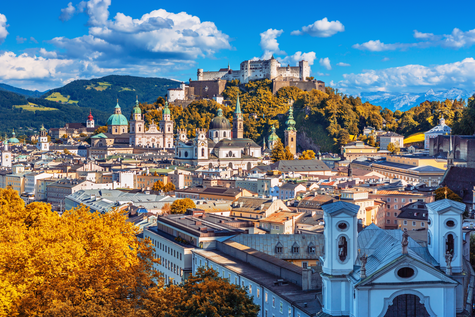 Christmas Markets Along The Danube River