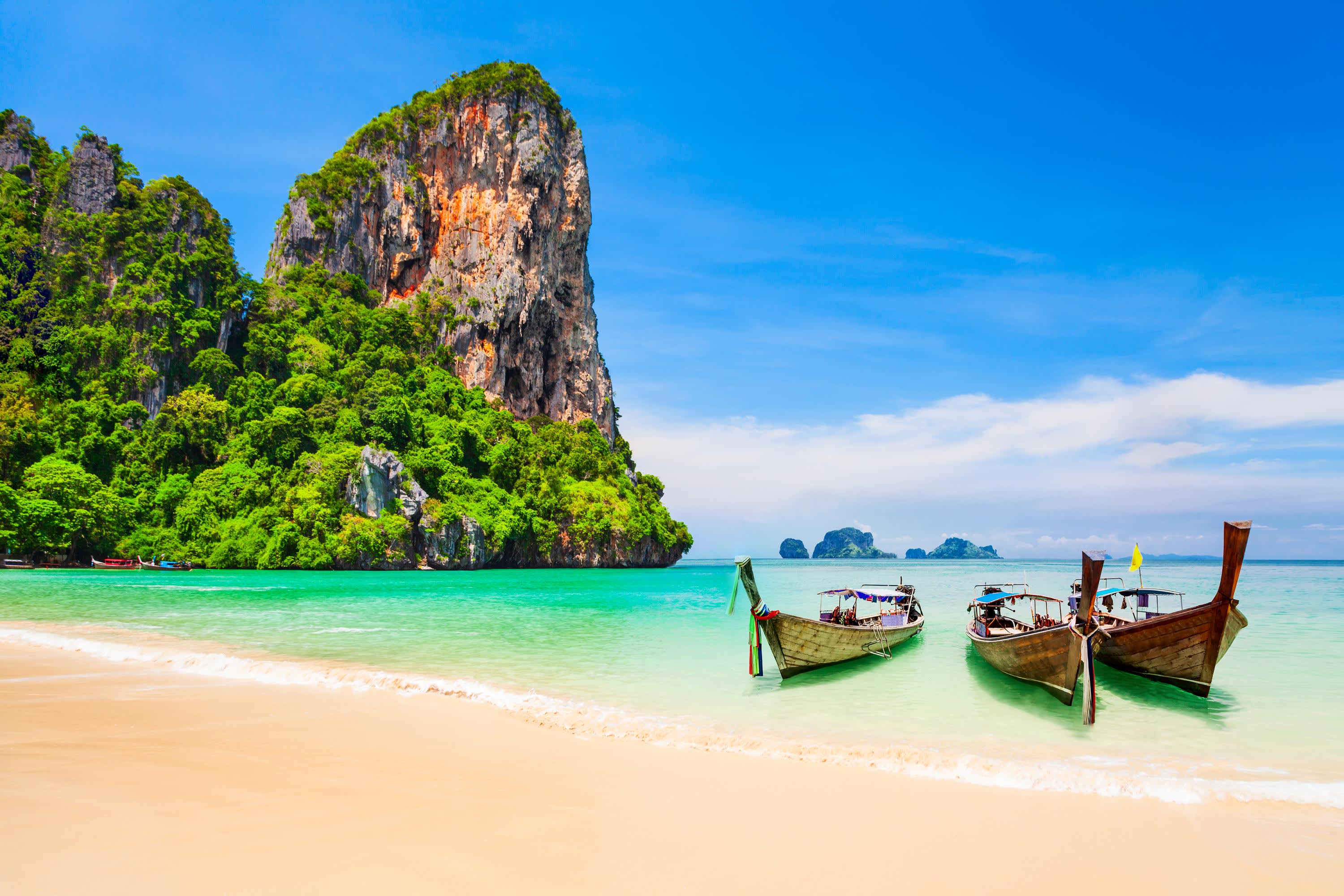 Singapore & Southeast Asia Cruise and Tour