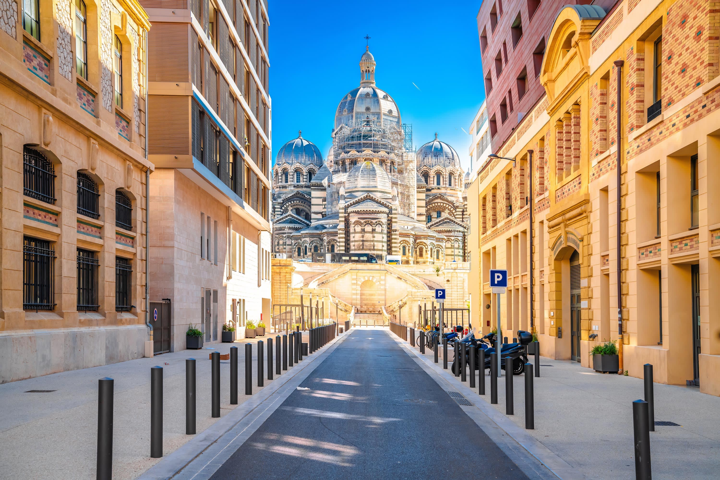 Mediterranean Escape – Barcelona to Rome Cruise & Tour