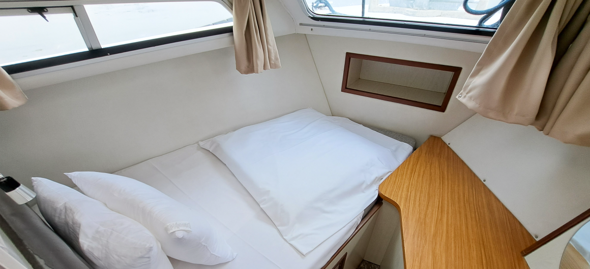 Continentale front cabin