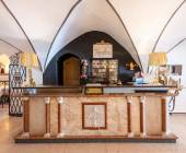 Classic Dolomites Hikes – Premium Adventure