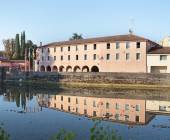 Walk The Prosecco Hills & Hidden Venice