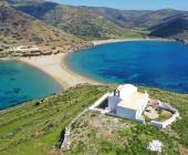 Walking on Kythnos Island – Premium