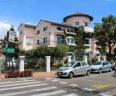 Machu Picchu & Galapagos