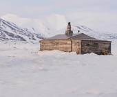 Svalbard Arctic Adventure – Sunny Winter