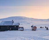 Svalbard Arctic Adventure – Sunny Winter