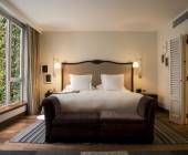 Hotel B