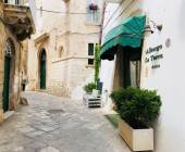 Walking in Puglia & Matera