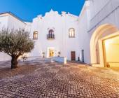 Signature Portugal | Among the Whitewashed Hills